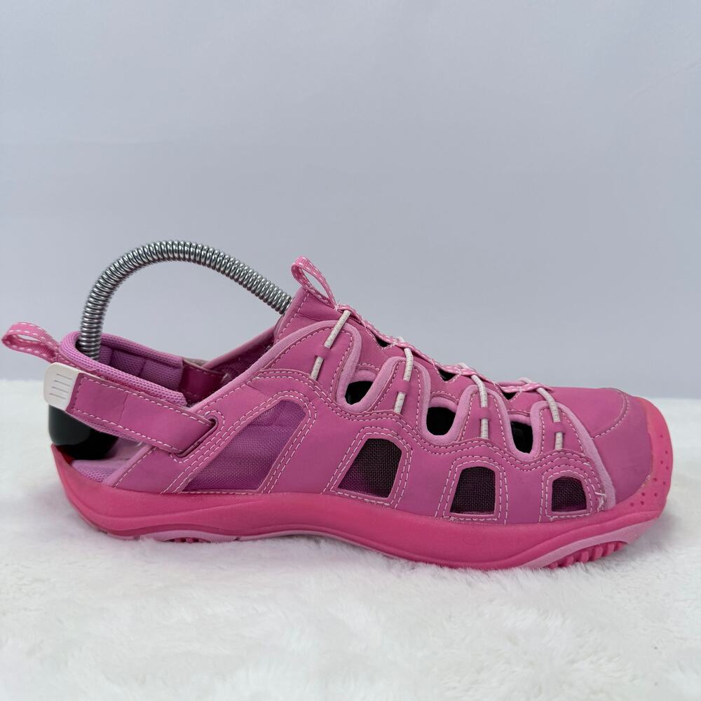 Lands’ End Kids Pink Hiking Sandals Youth Size 6 Bungee Trail Shoes